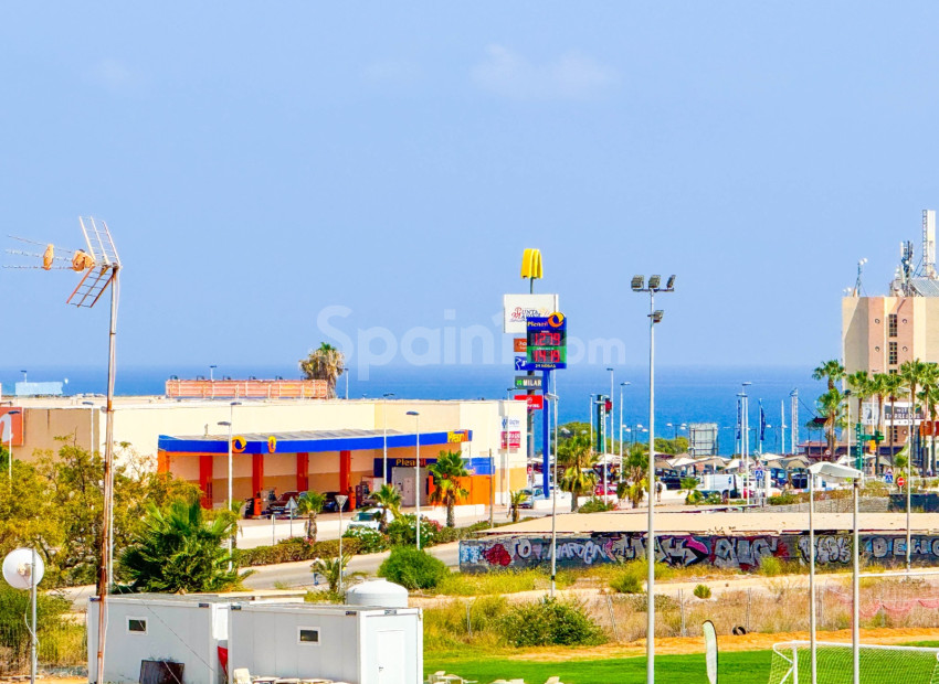 Resale - Radhus -
Torrevieja - Punta Prima