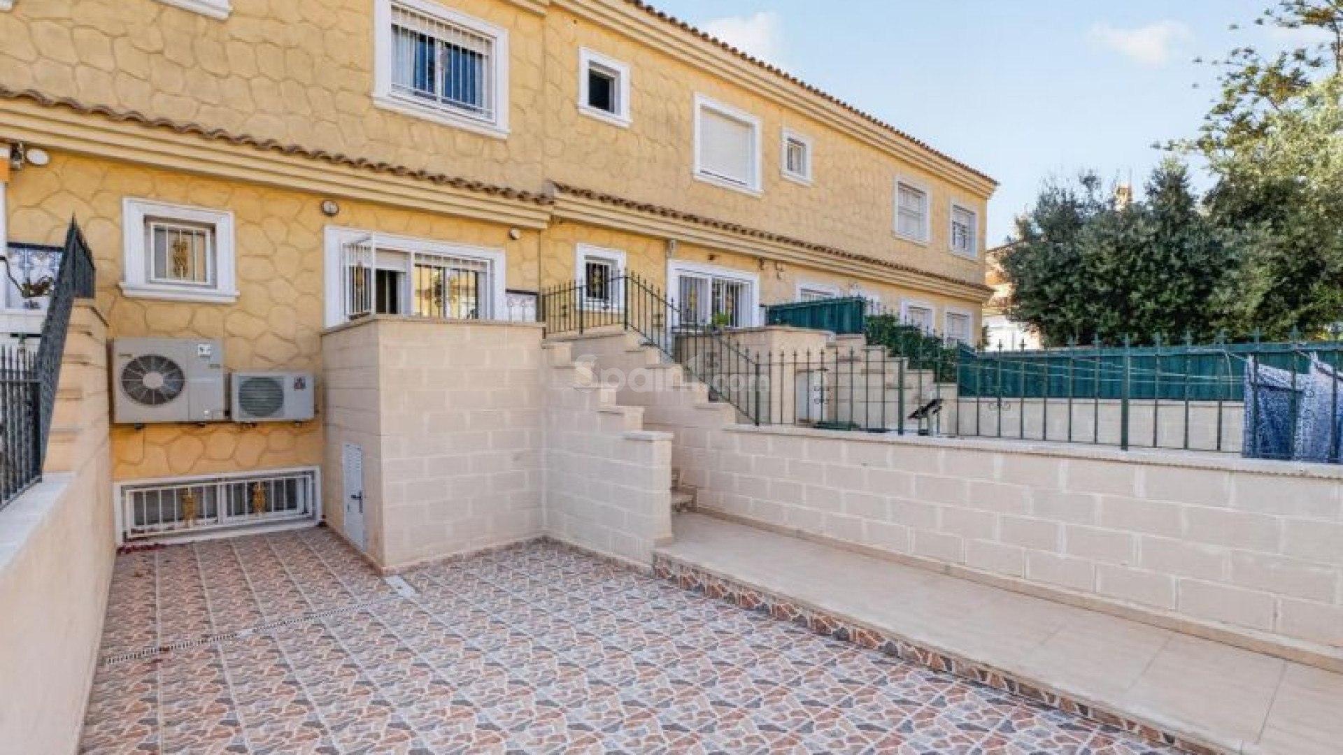 Resale - Radhus -
Torrevieja - Punta Prima