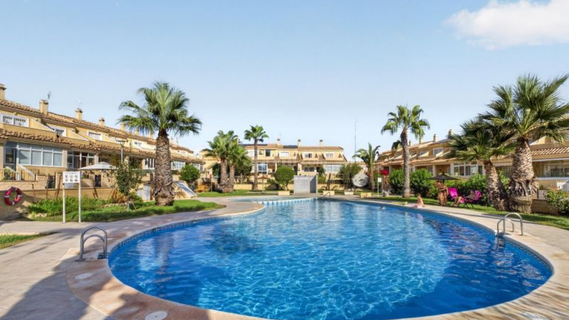 Resale - Radhus -
Torrevieja - Punta Prima