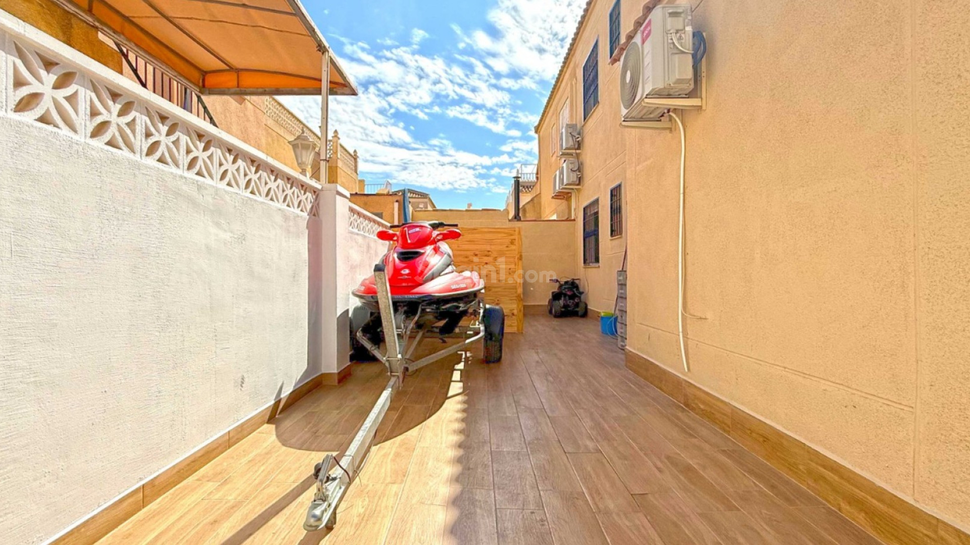 Resale - Radhus -
Torrevieja