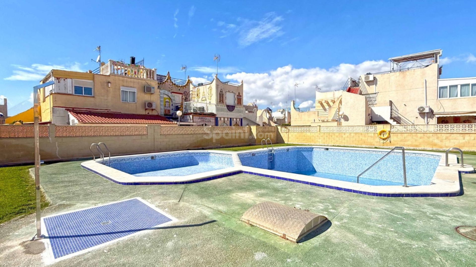 Resale - Radhus -
Torrevieja