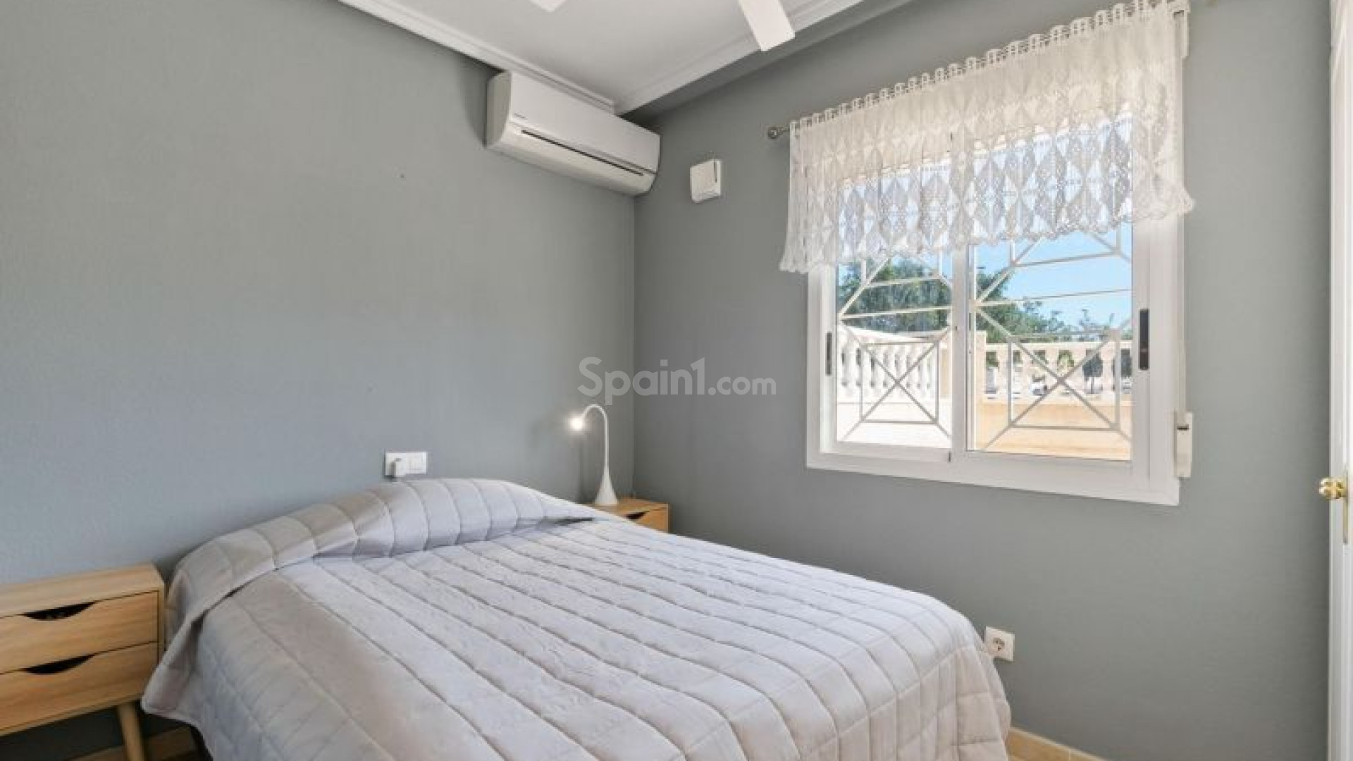 Resale - Radhus -
Torrevieja
