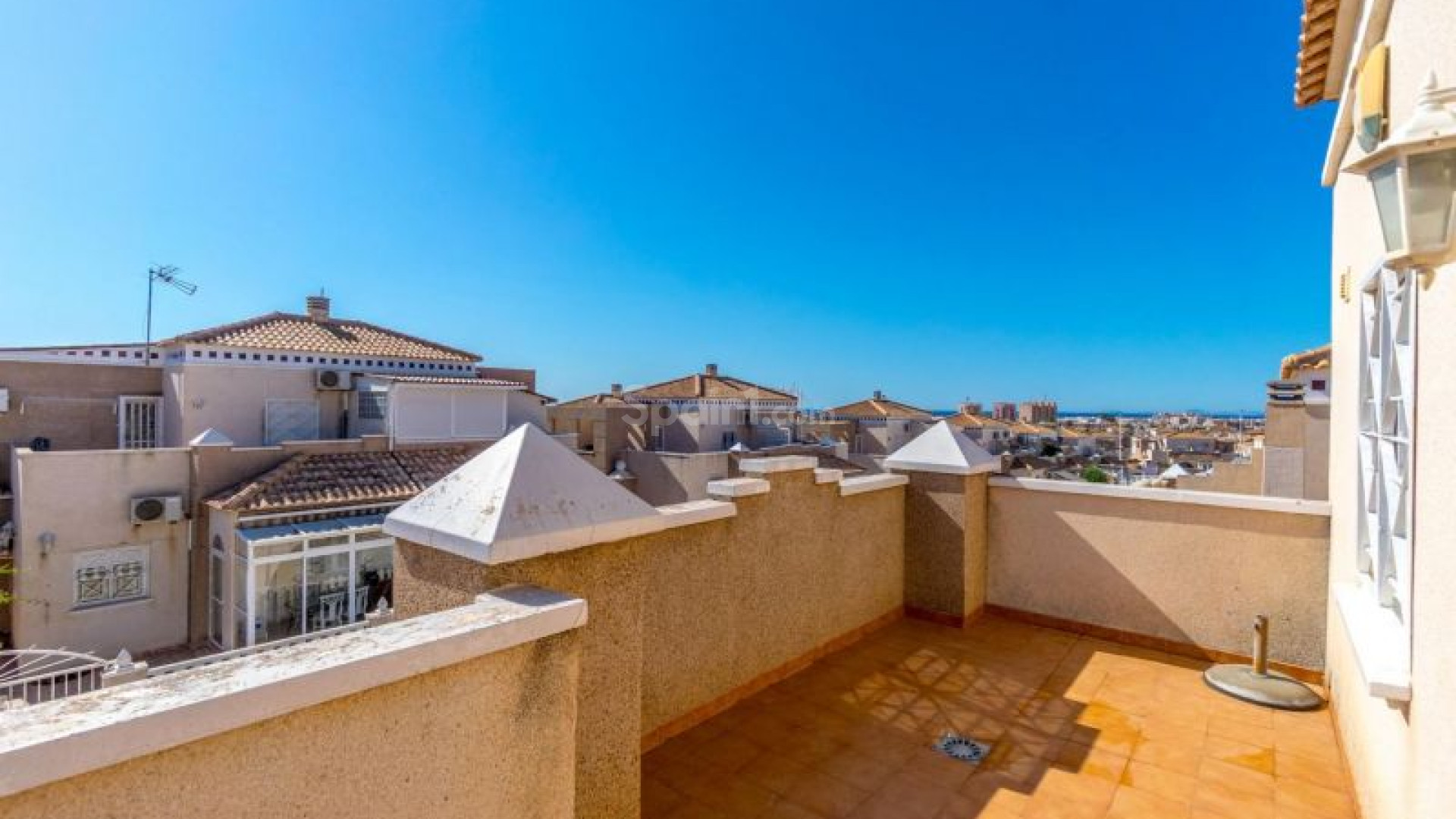 Resale - Radhus -
Torrevieja
