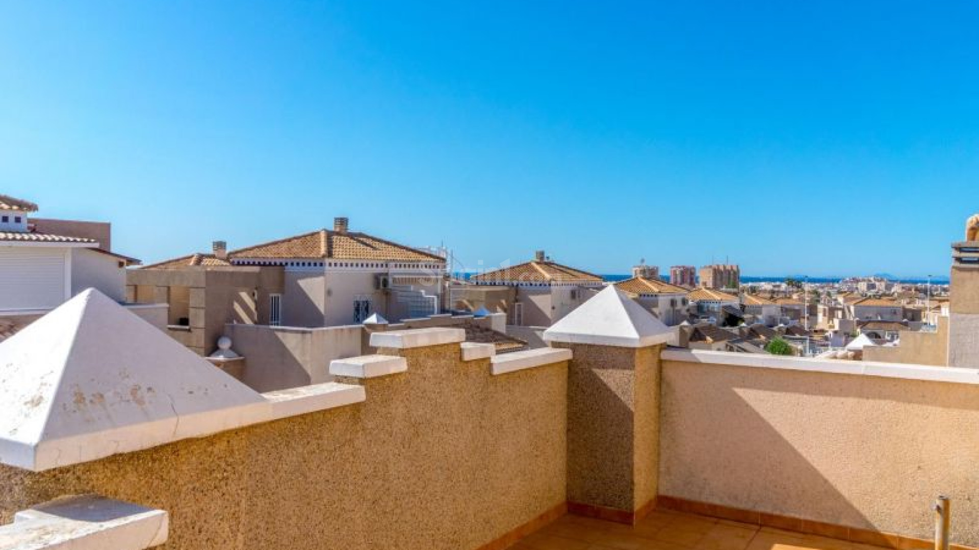 Resale - Radhus -
Torrevieja