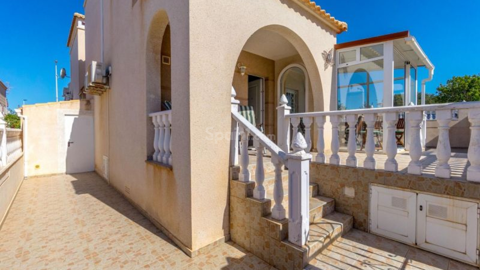 Resale - Radhus -
Torrevieja