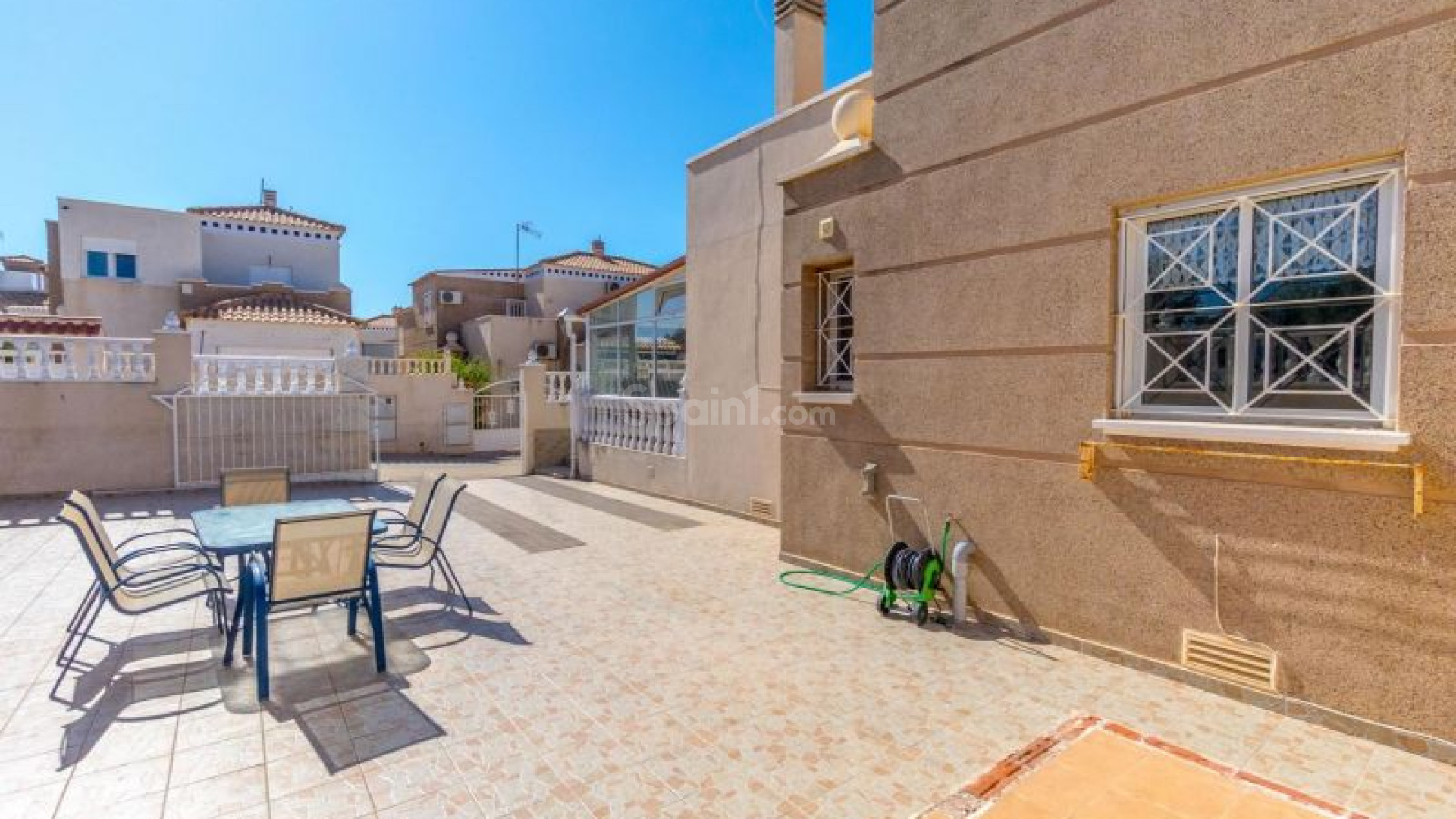 Resale - Radhus -
Torrevieja