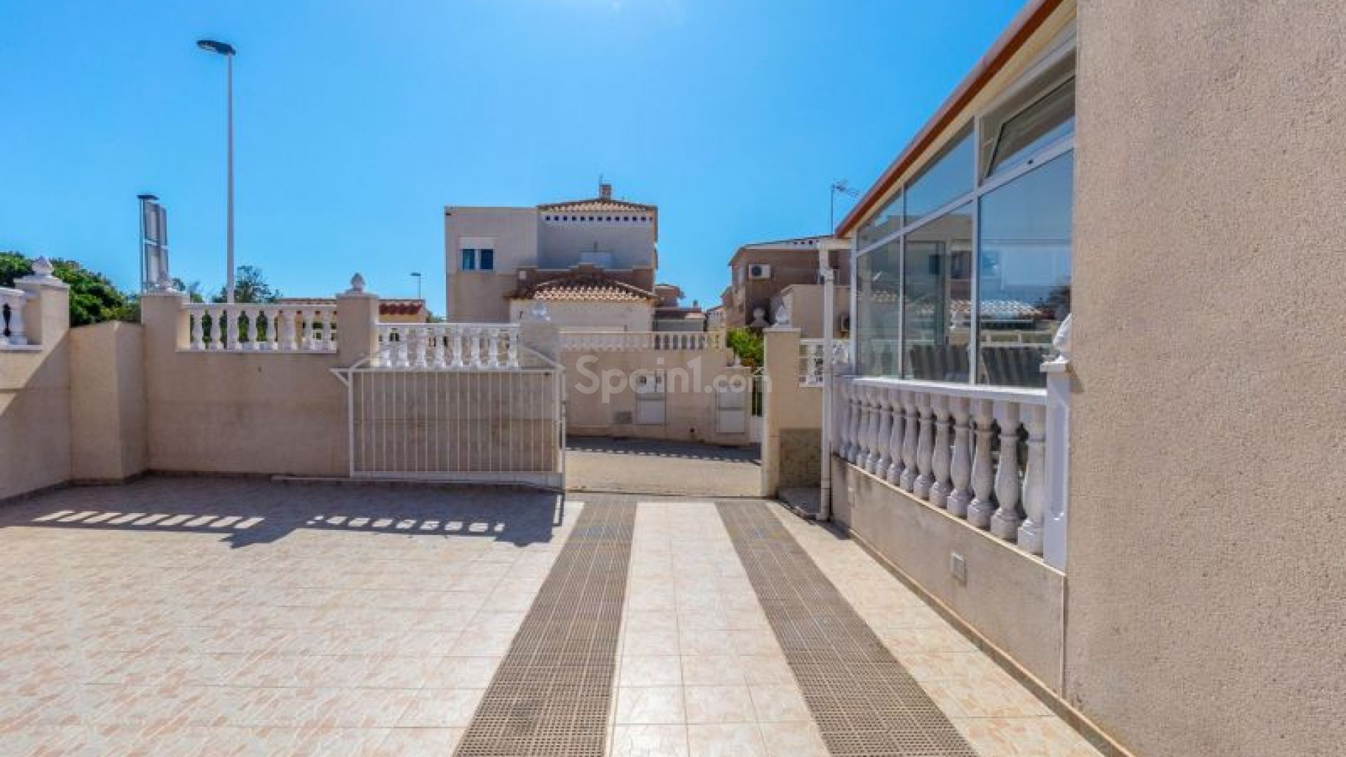 Resale - Radhus -
Torrevieja