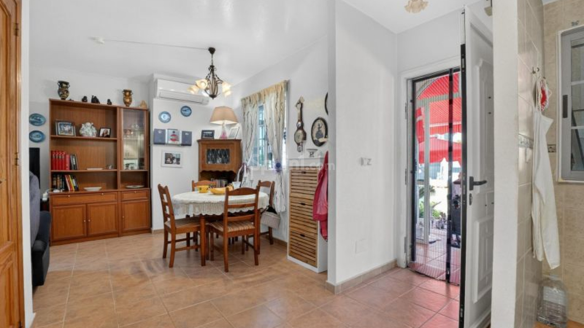 Resale - Radhus -
Torrevieja