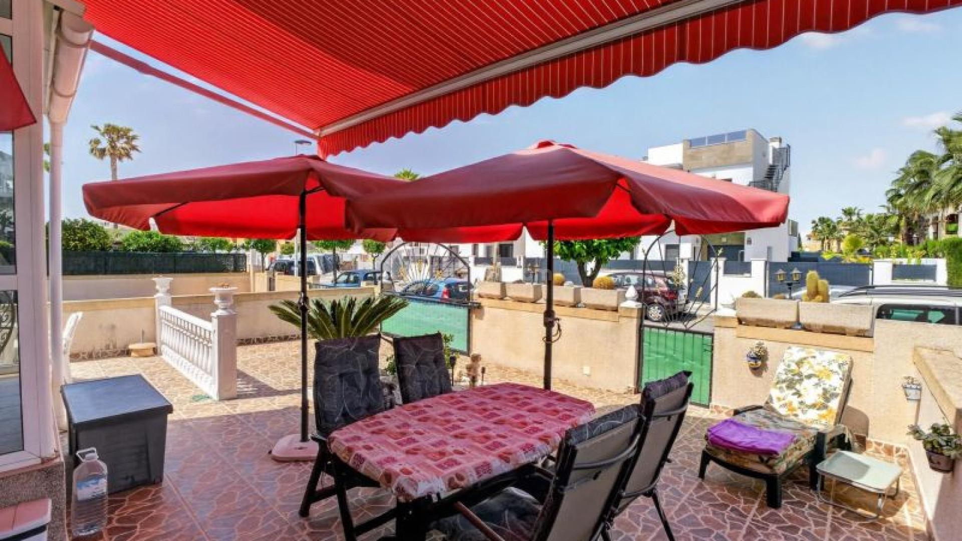 Resale - Radhus -
Torrevieja