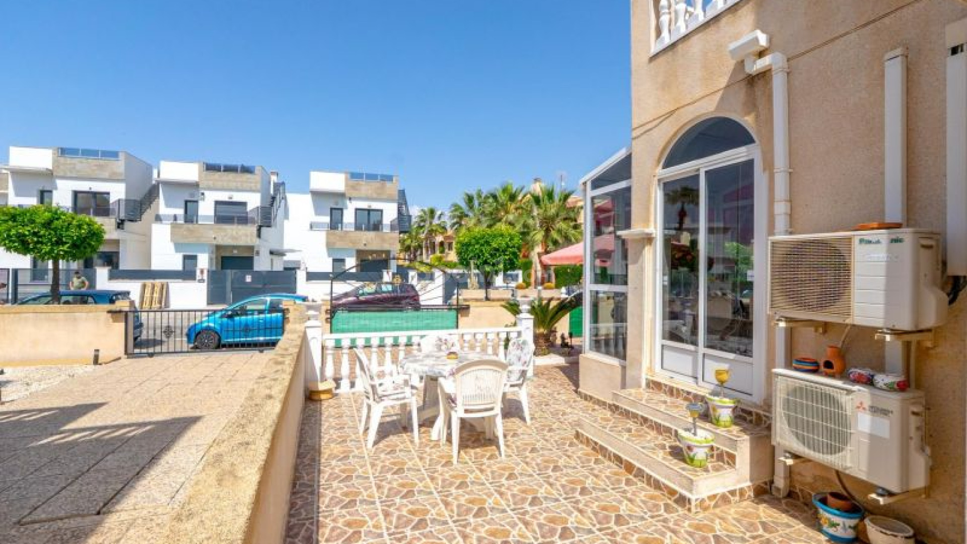 Resale - Radhus -
Torrevieja