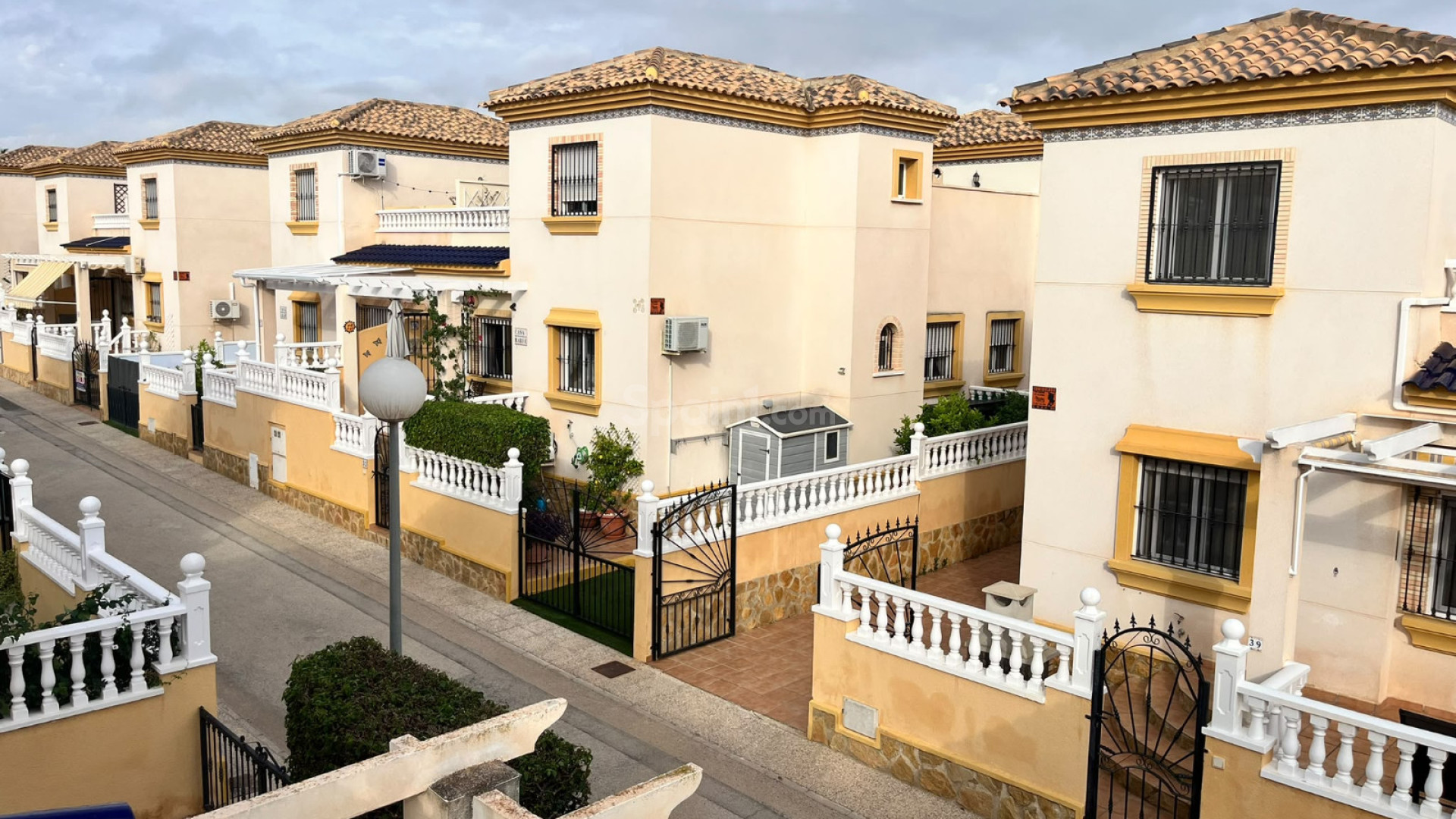 Resale - Radhus -
Villamartin - PAU 8