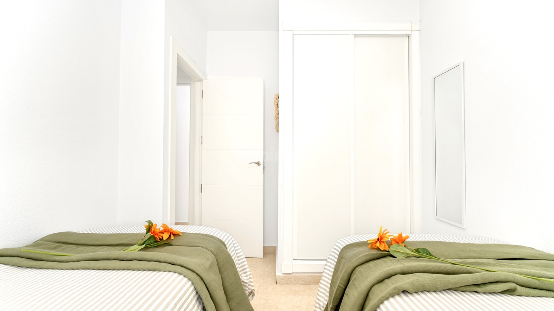 Resale - Radhus -
Villamartín - Villamartin
