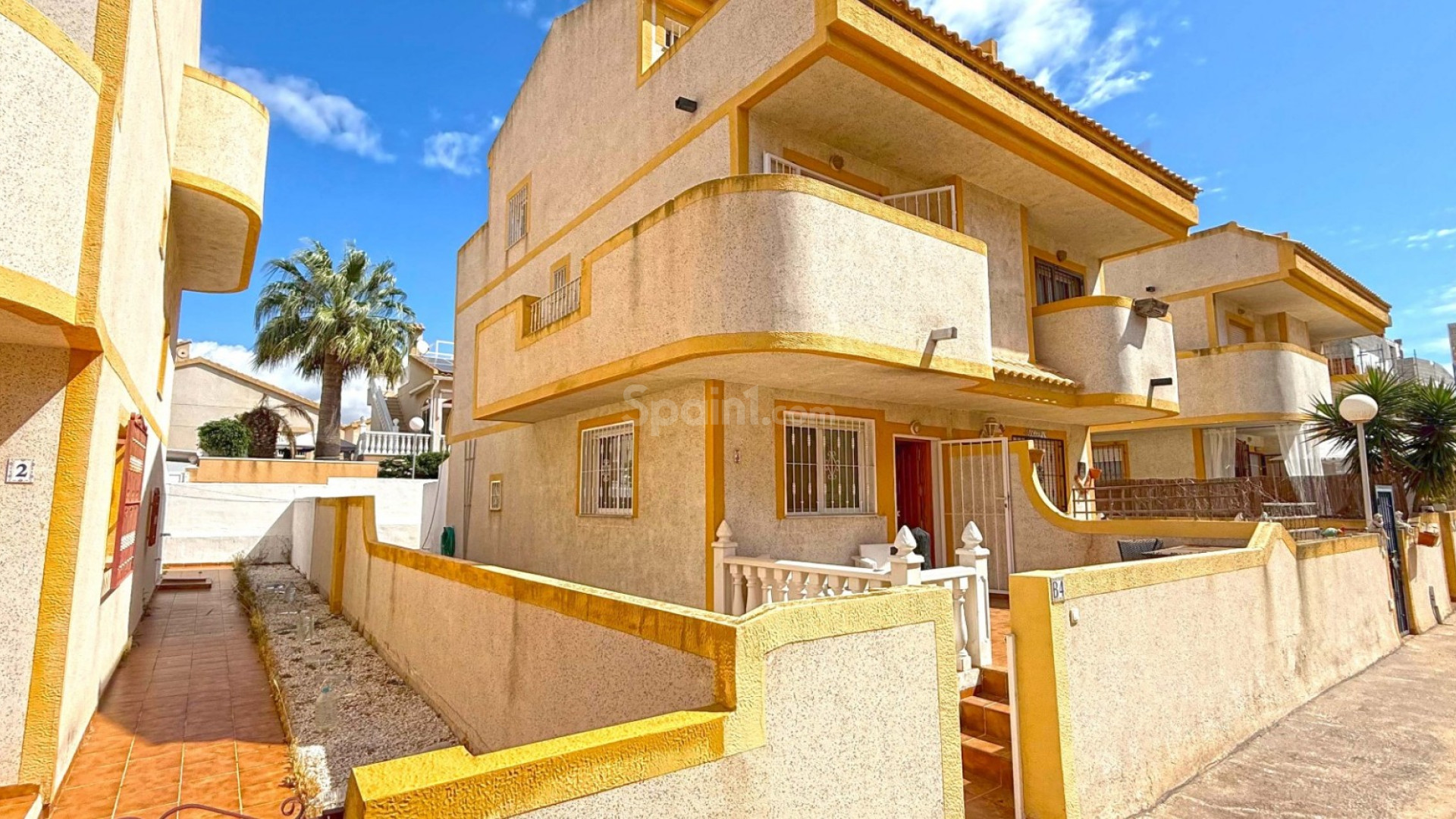 Resale - Semi Detached Villa -
Orihuela Costa - Los Altos