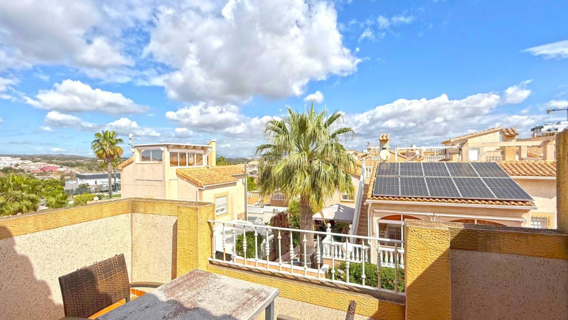 Resale - Semi Detached Villa -
Orihuela Costa - Los Altos