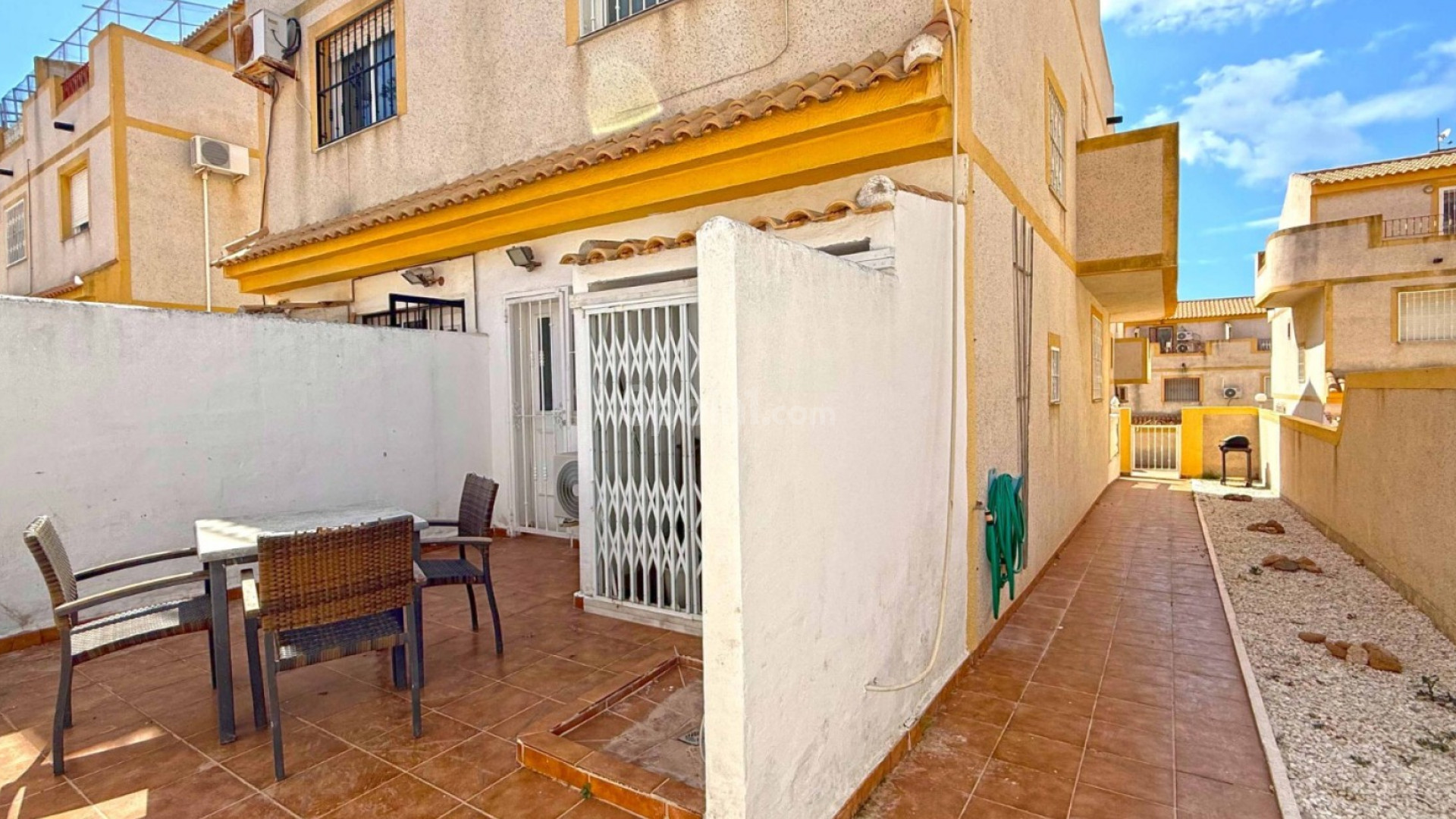 Resale - Semi Detached Villa -
Orihuela Costa - Los Altos