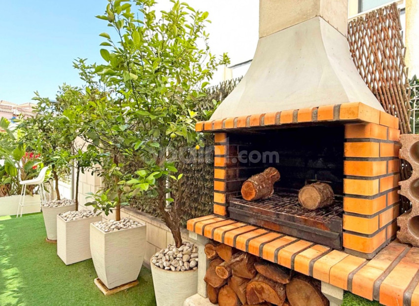 Resale - Semi Detached Villa -
Orihuela Costa - Villamartín