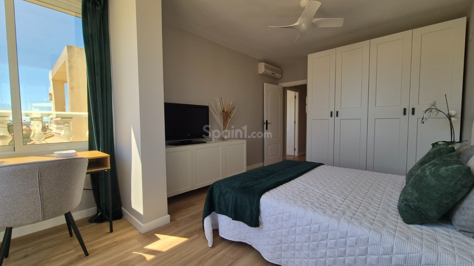 Resale - Stadthaus -
Alicante - La Florida