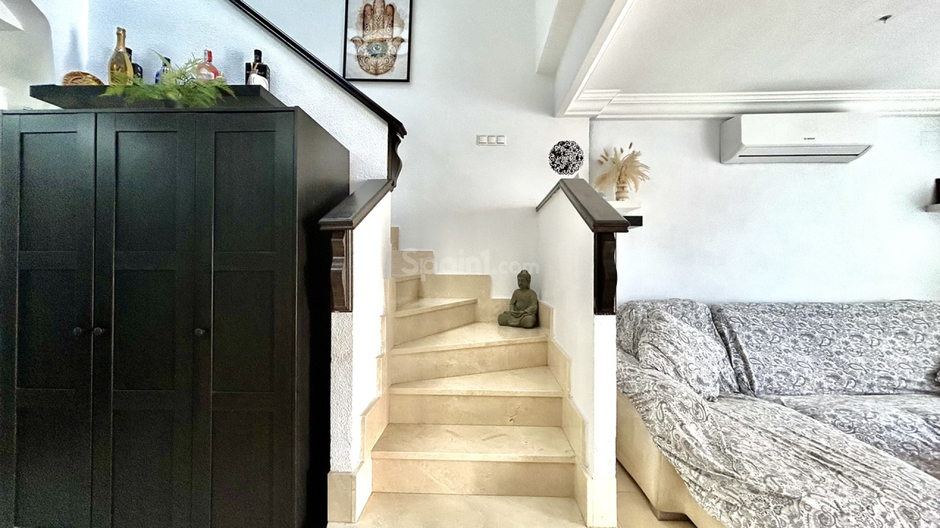 Resale - Stadthaus -
Formentera del Segura