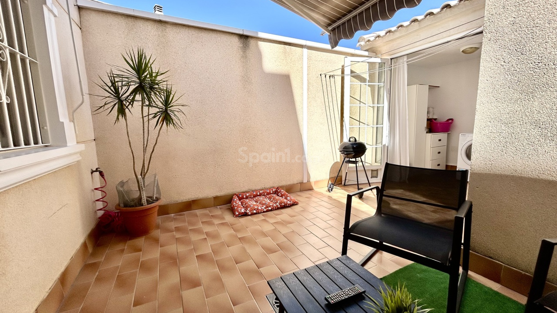 Resale - Stadthaus -
Formentera del Segura