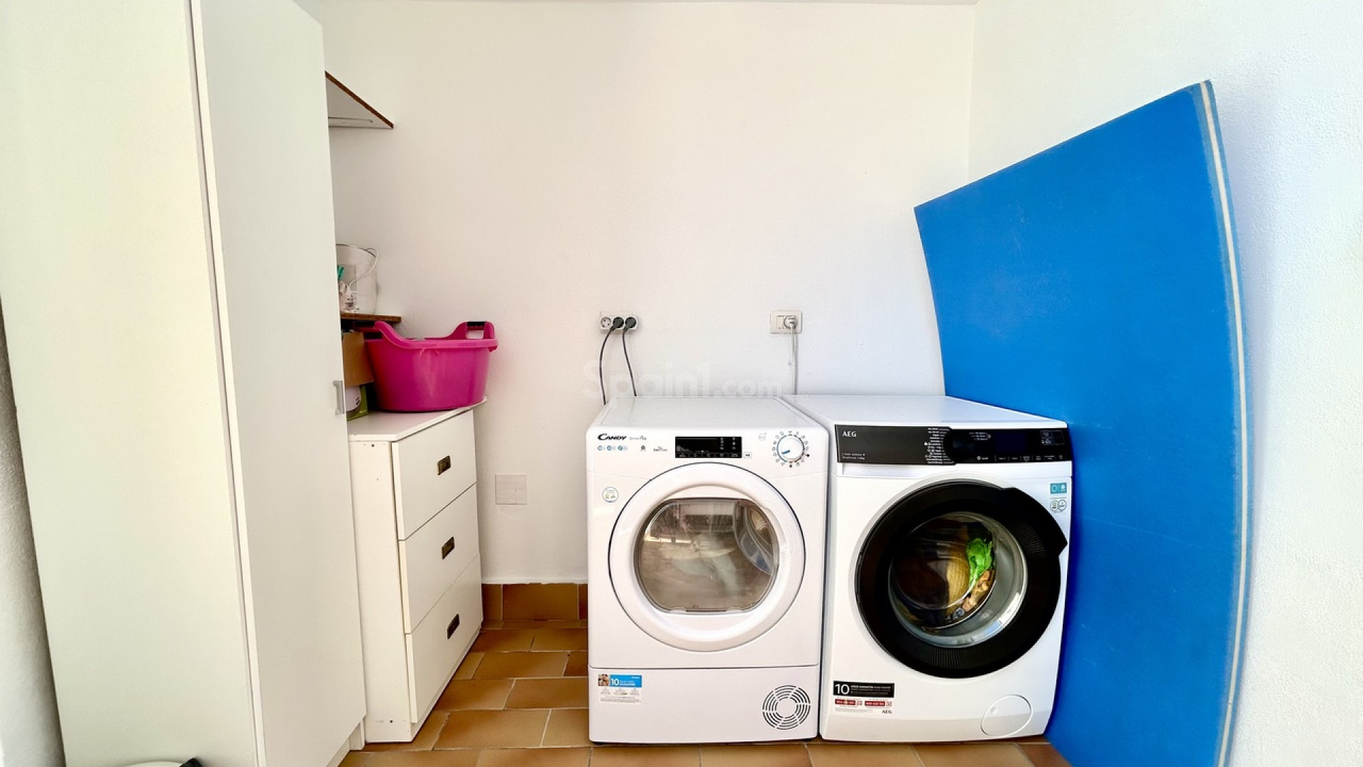 Resale - Stadthaus -
Formentera del Segura