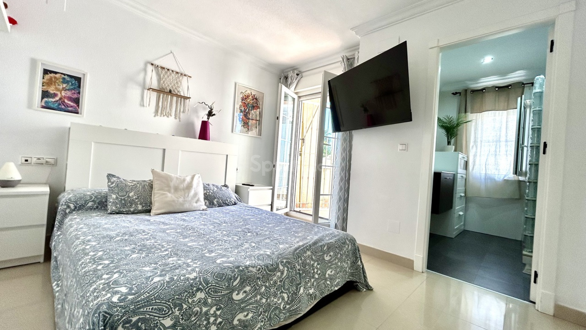 Resale - Stadthaus -
Formentera del Segura