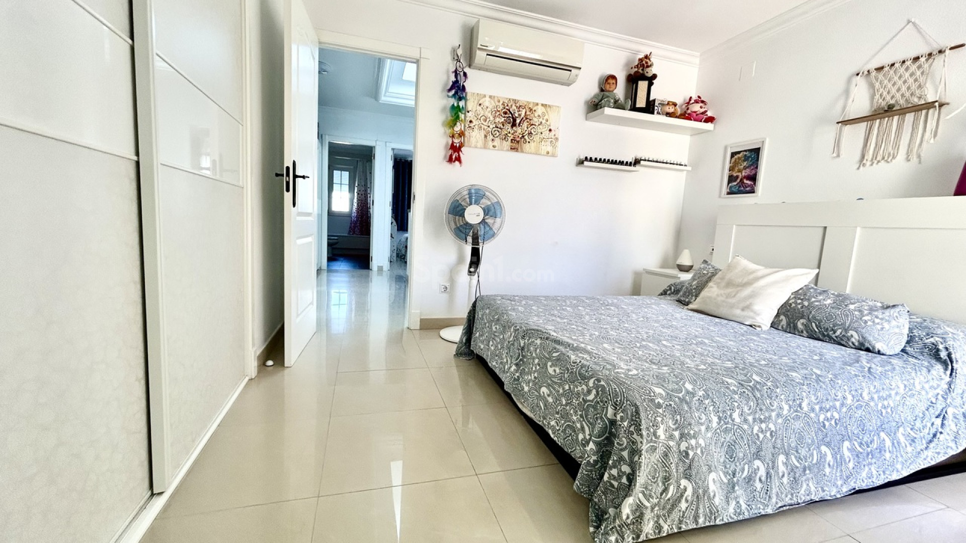 Resale - Stadthaus -
Formentera del Segura