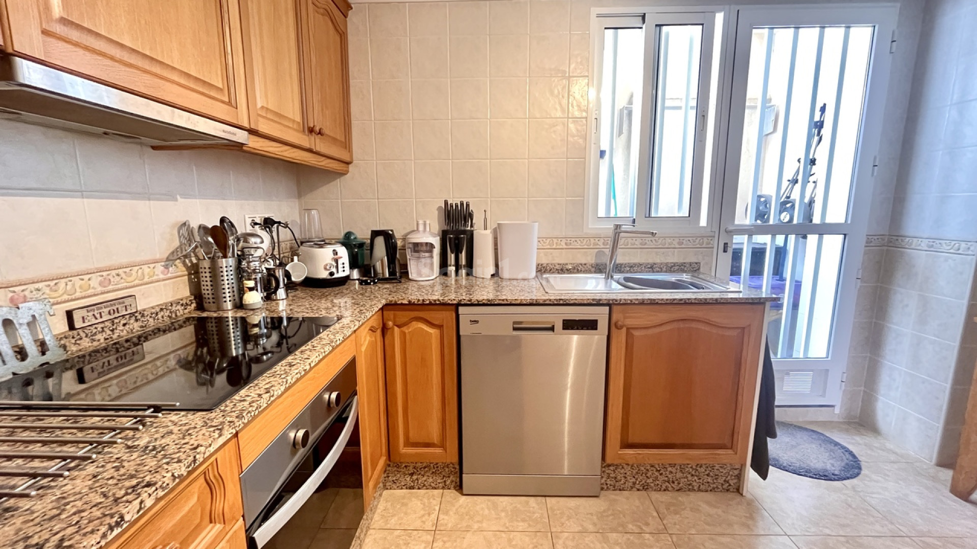 Resale - Stadthaus -
La Mata