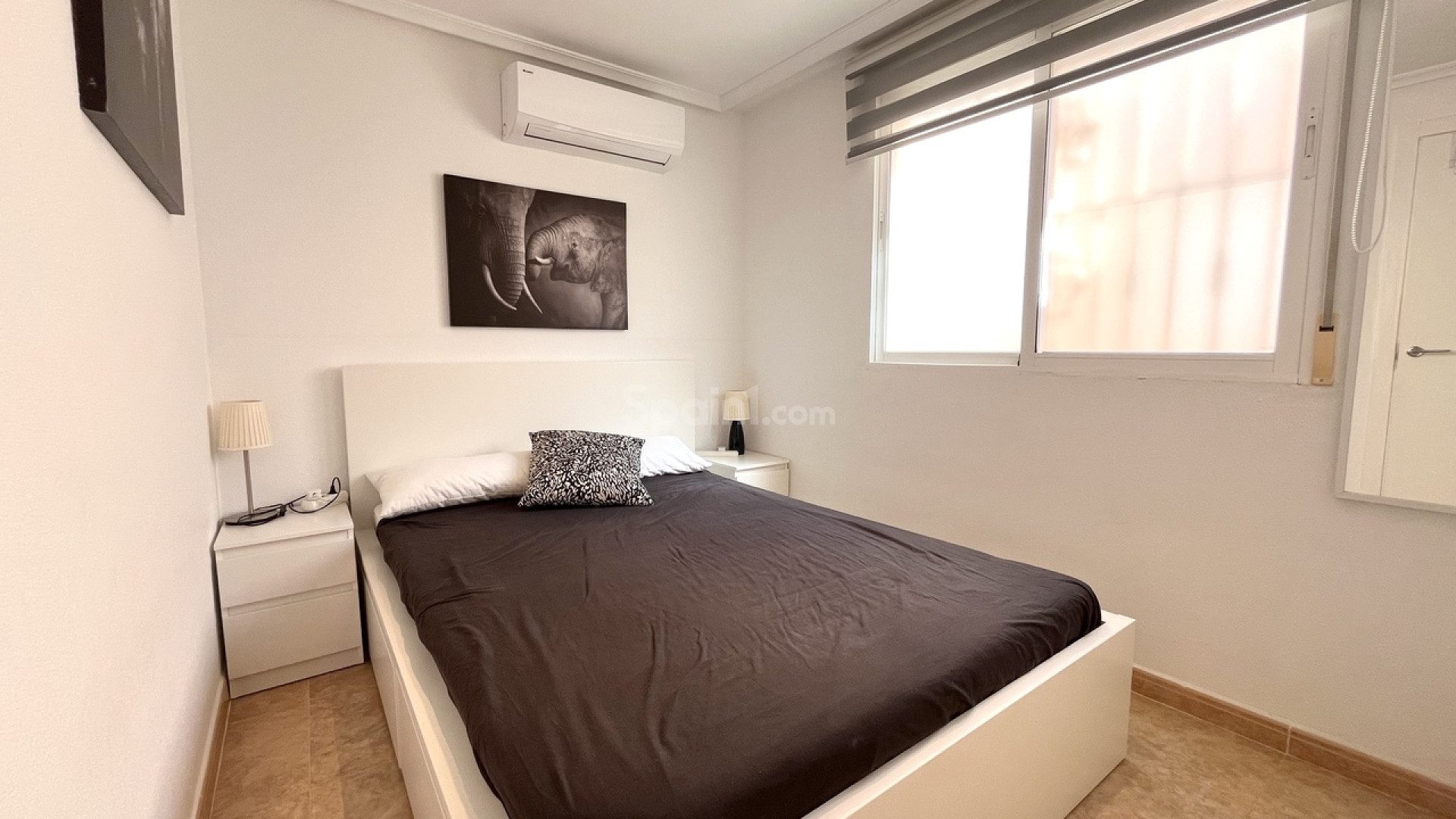 Resale - Stadthaus -
La Mata