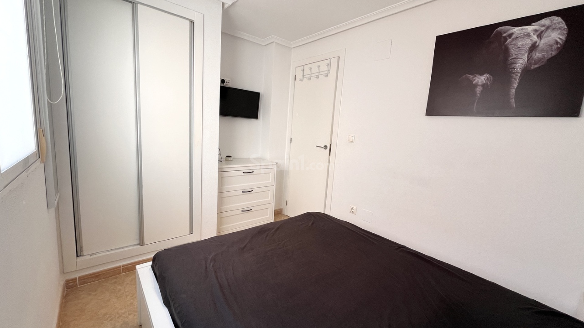 Resale - Stadthaus -
La Mata