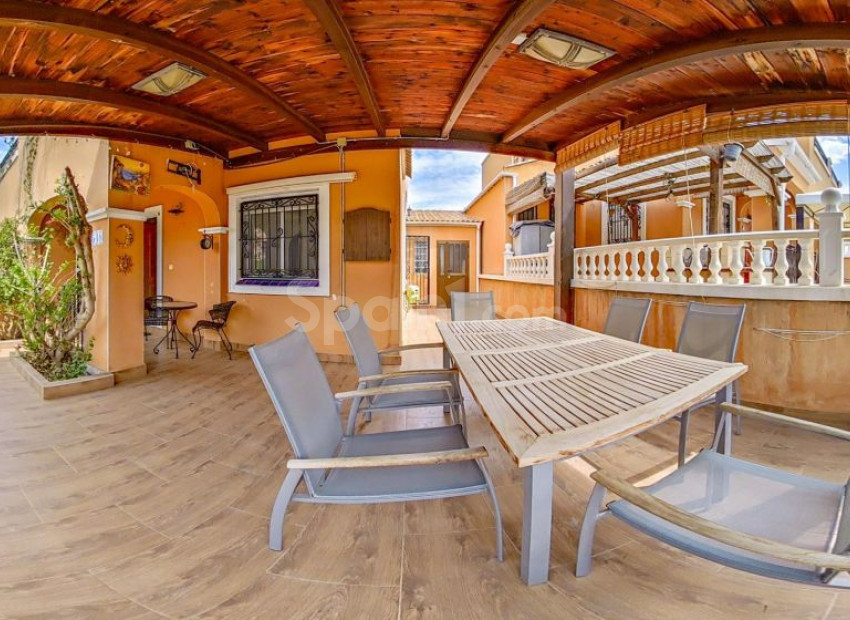 Resale - Stadthaus -
Orihuela Costa - Los Altos