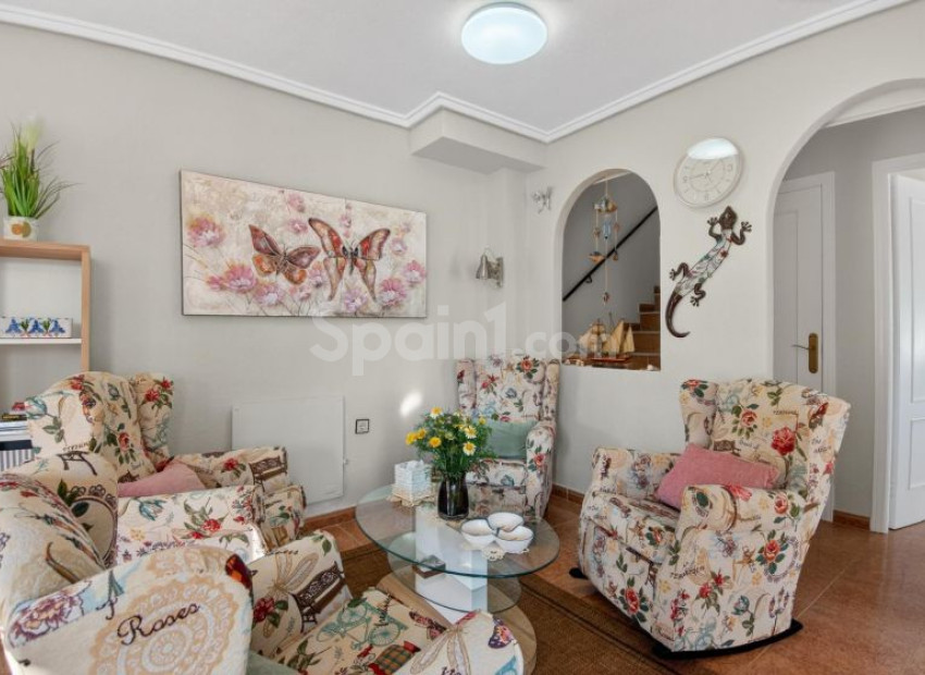 Resale - Stadthaus -
Orihuela Costa - Los Altos