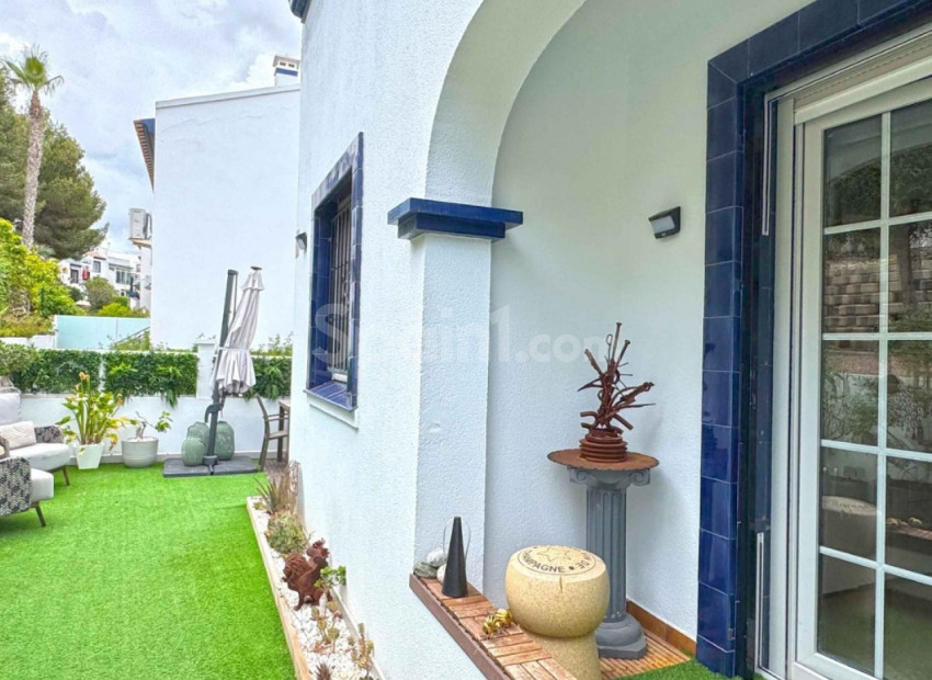 Resale - Stadthaus -
Orihuela Costa - Los Dolses