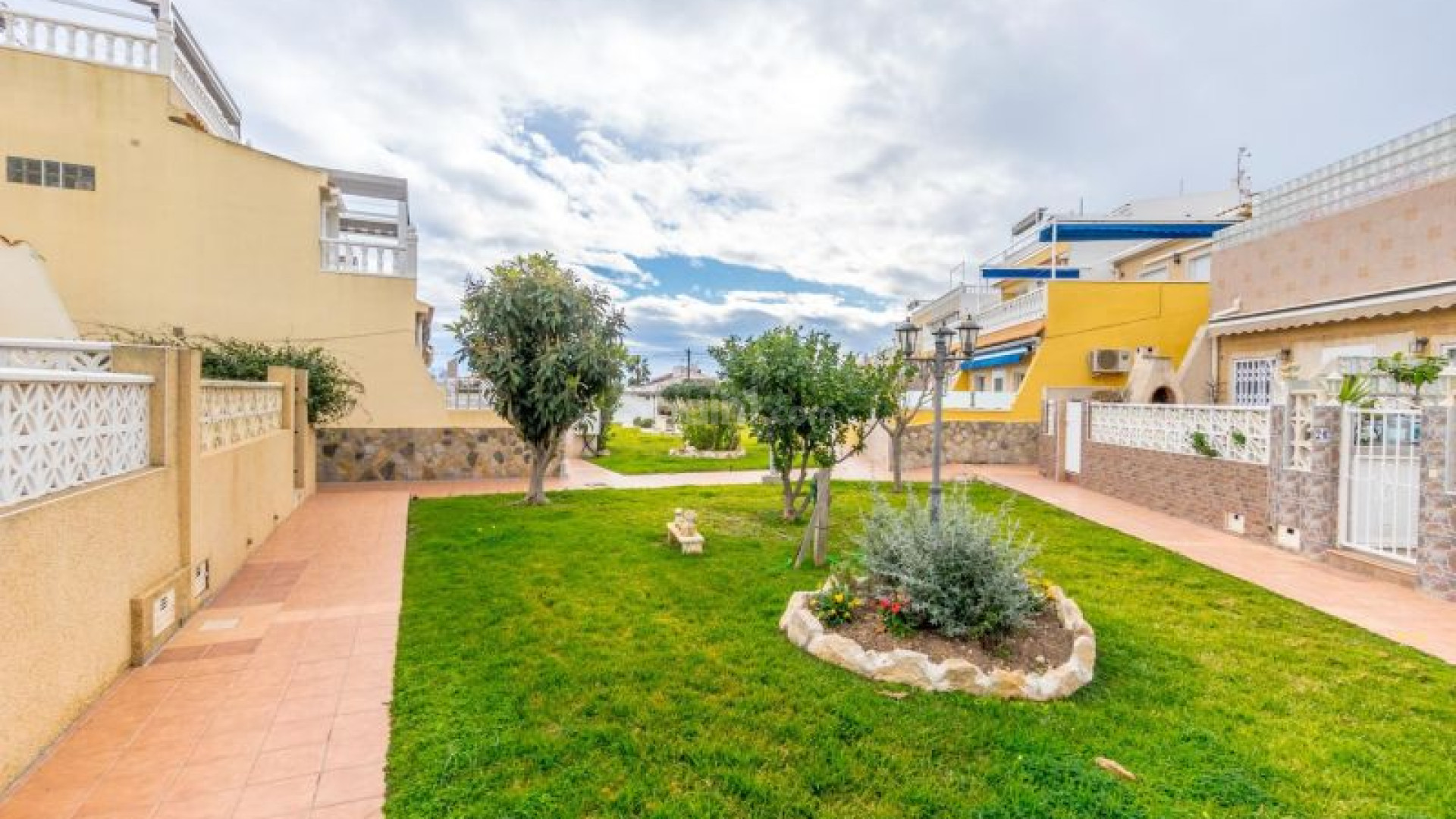 Resale - Stadthaus -
Orihuela Costa - Playa Flamenca