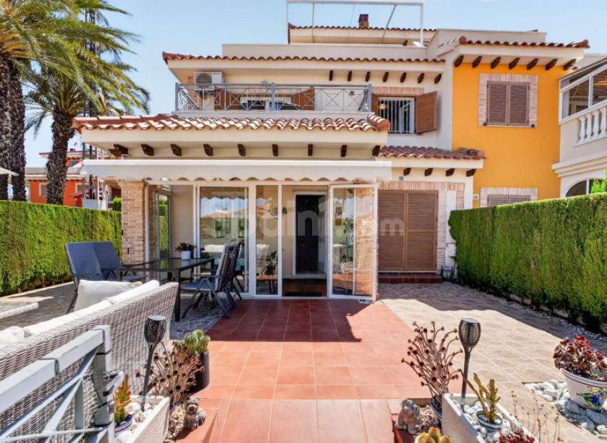 Resale - Stadthaus -
Orihuela Costa - Playa Flamenca