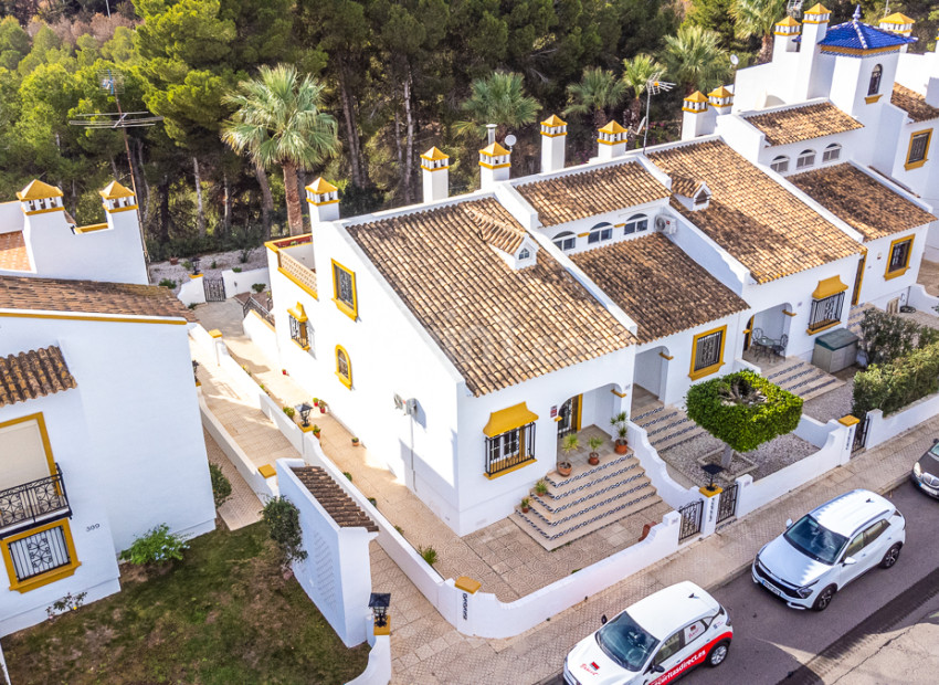 Resale - Stadthaus -
ORIHUELA COSTA - Villa Martin