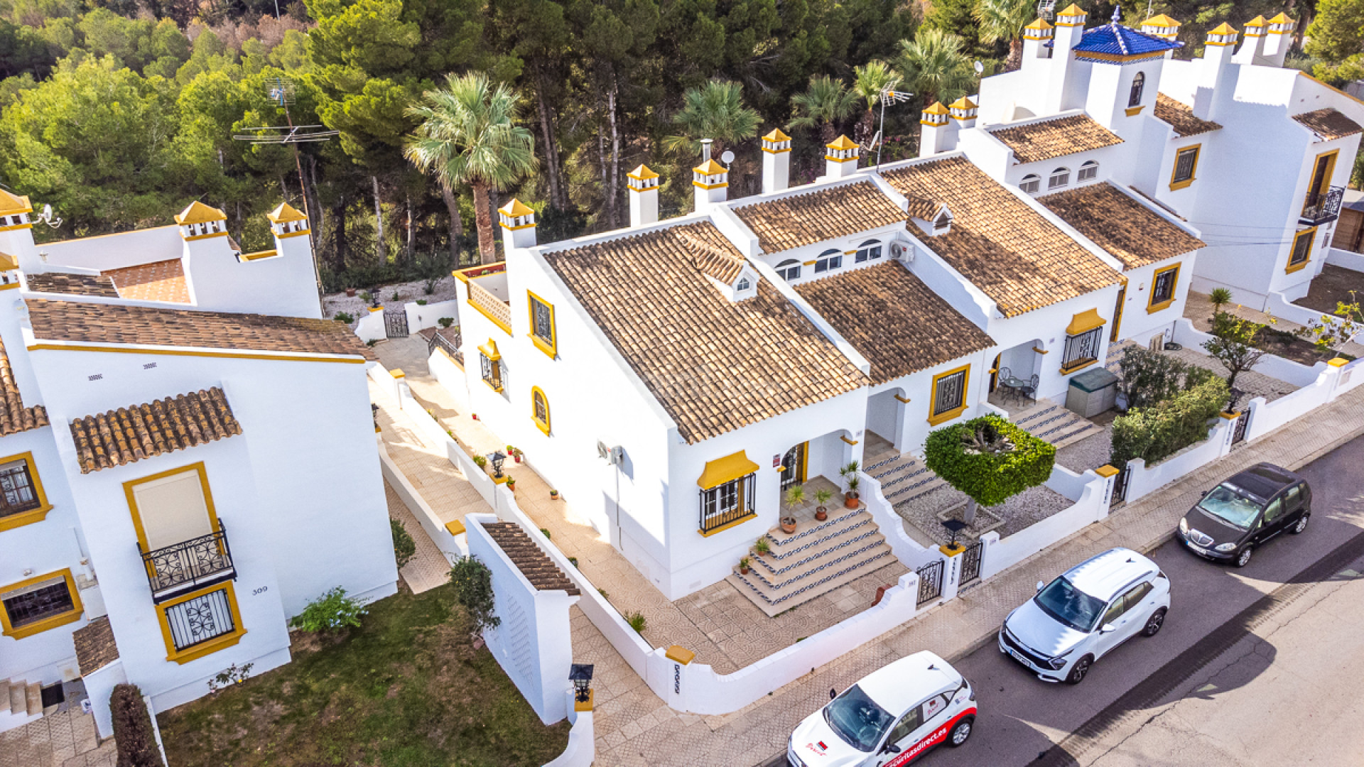 Resale - Stadthaus -
ORIHUELA COSTA - Villa Martin