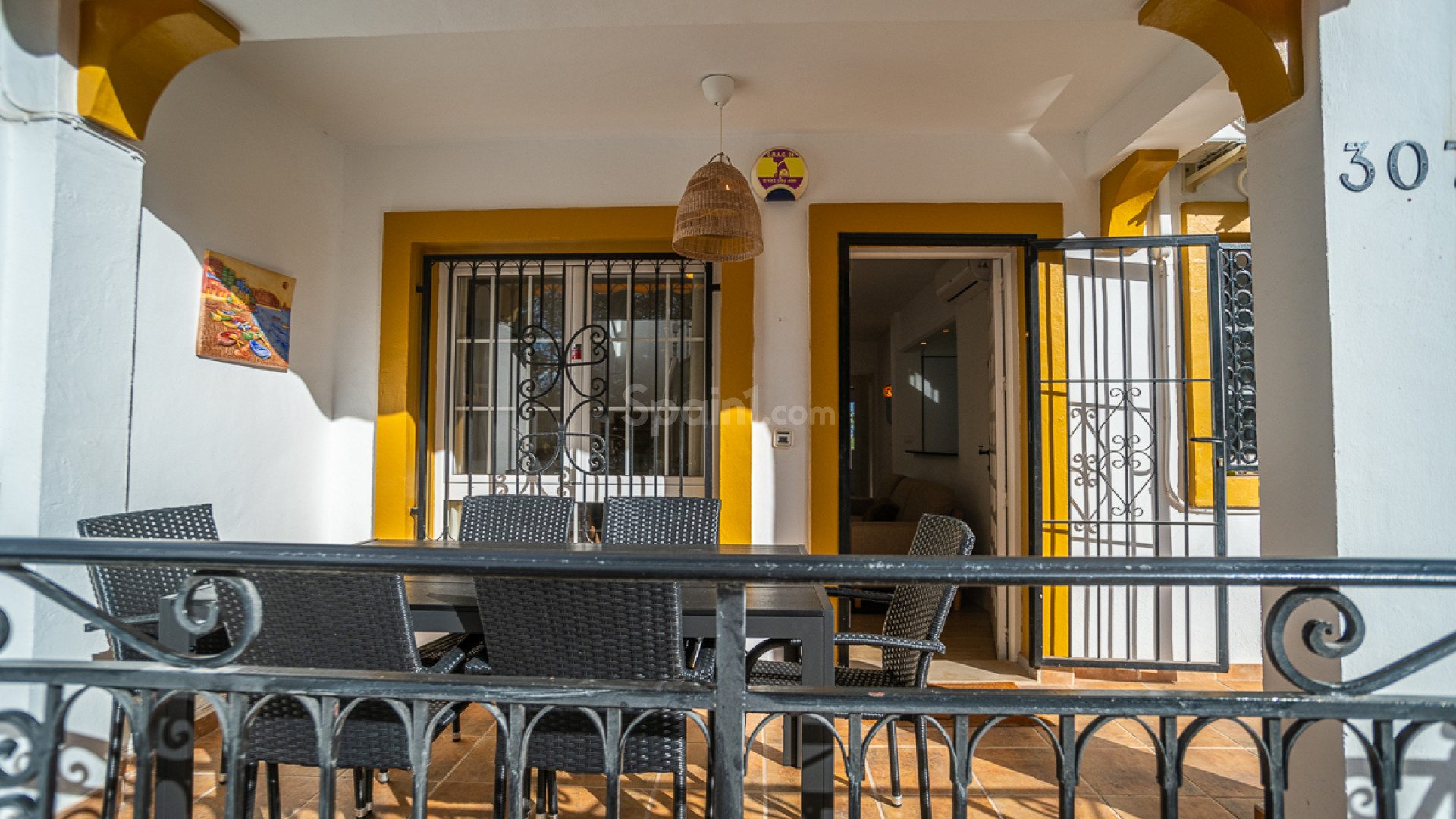 Resale - Stadthaus -
ORIHUELA COSTA - Villa Martin
