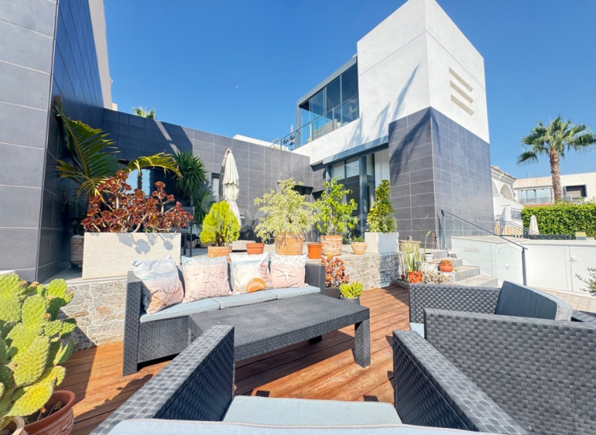 Resale - Stadthaus -
Orihuela Costa - Villamartin