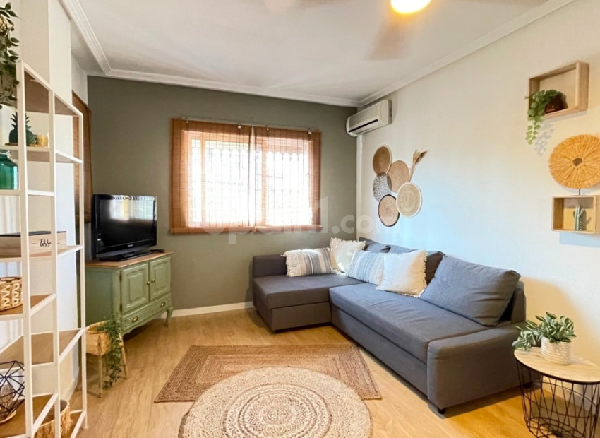 Resale - Stadthaus -
Orihuela Costa - Villamartin