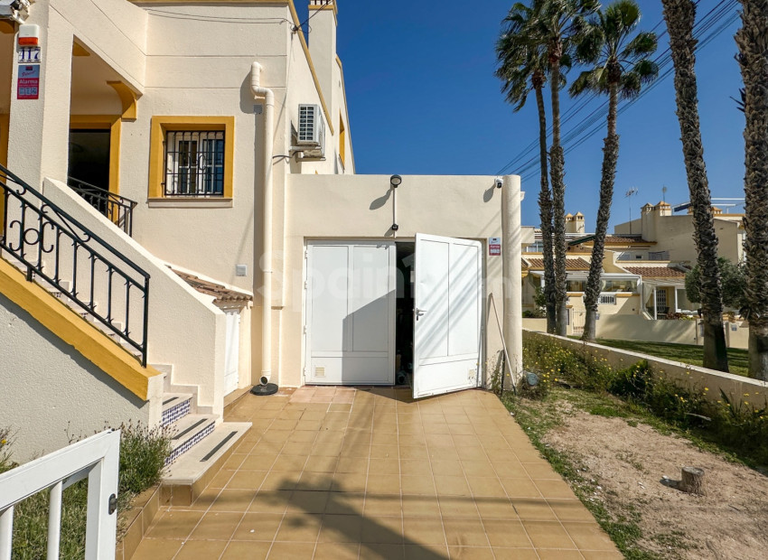 Resale - Stadthaus -
Orihuela Costa - Villamartin