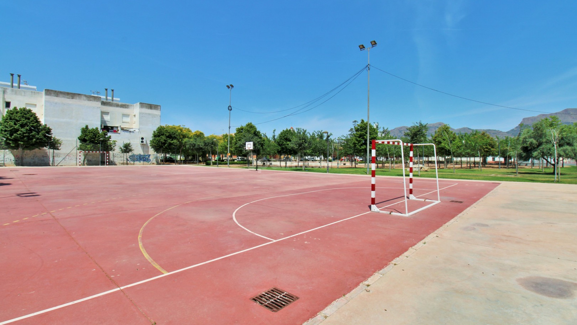 Resale - Stadthaus -
Orihuela - Los Desamparados