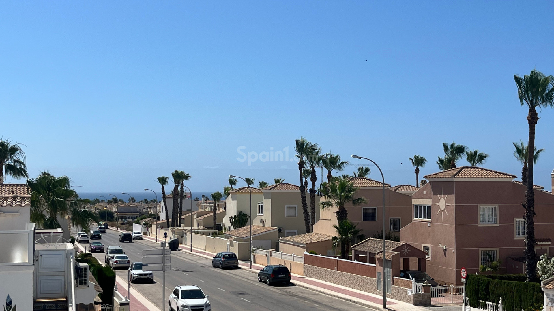 Resale - Stadthaus -
Playa Flamenca - Jumilla