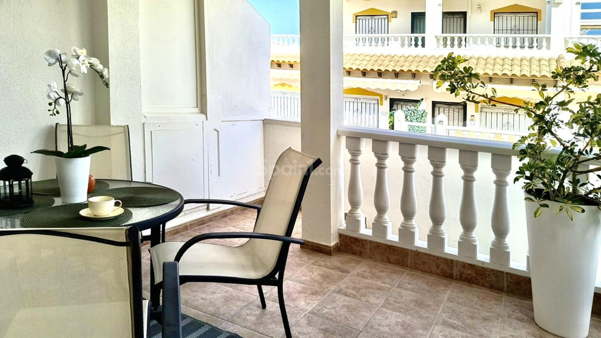 Resale - Stadthaus -
Playa Flamenca