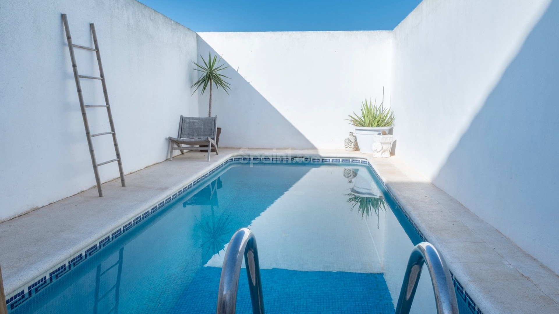 Resale - Stadthaus -
San Javier