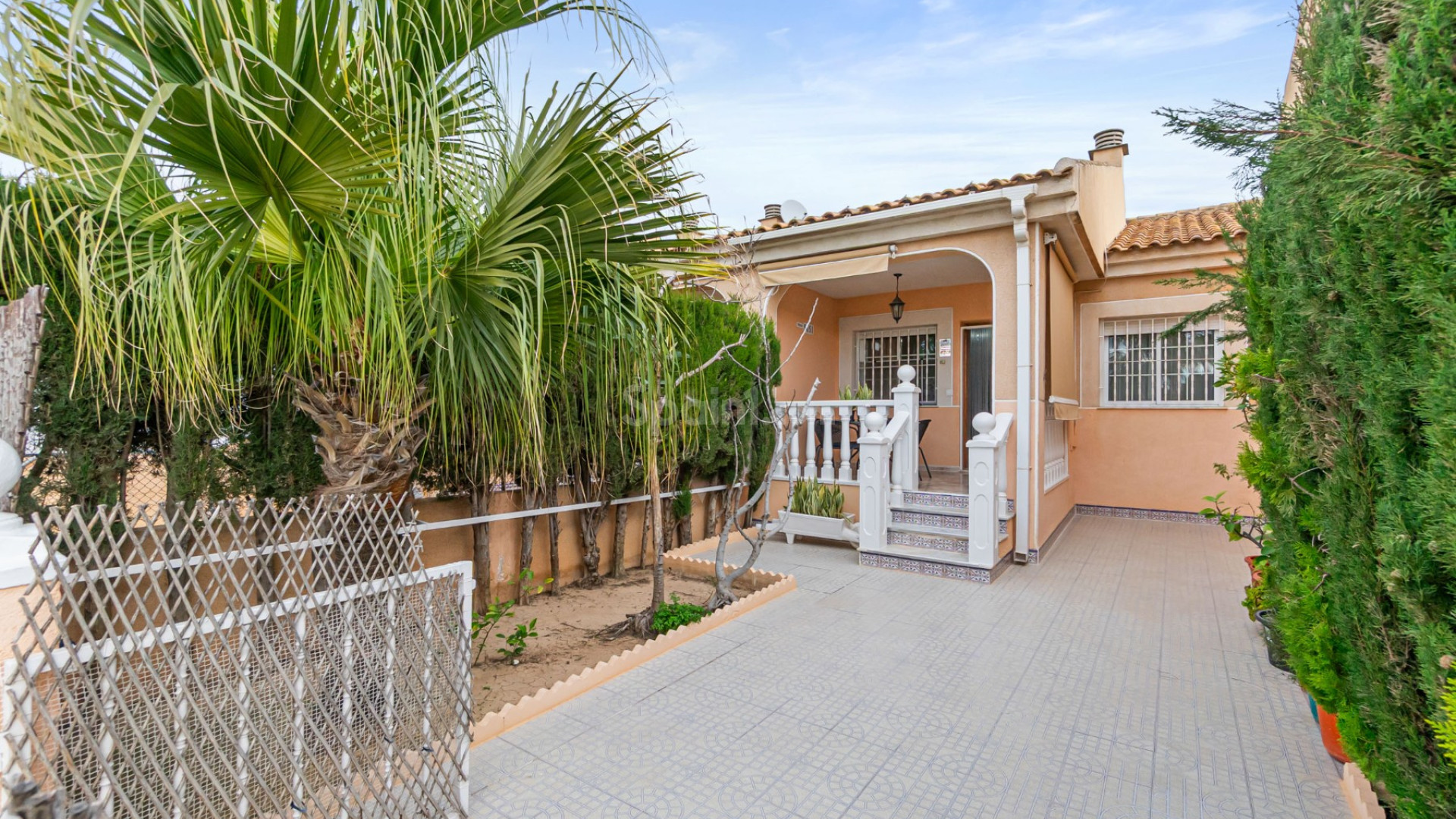 Resale - Stadthaus -
San Javier
