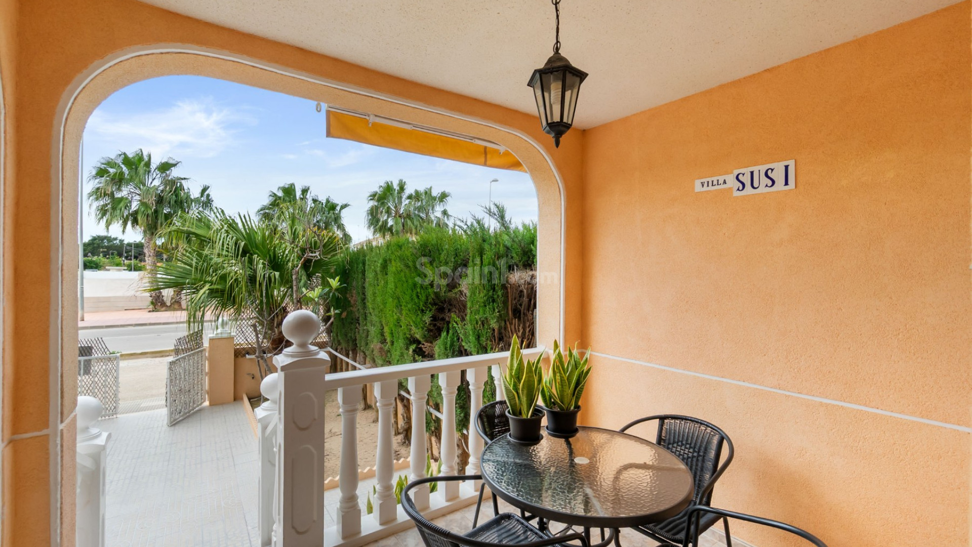 Resale - Stadthaus -
San Javier