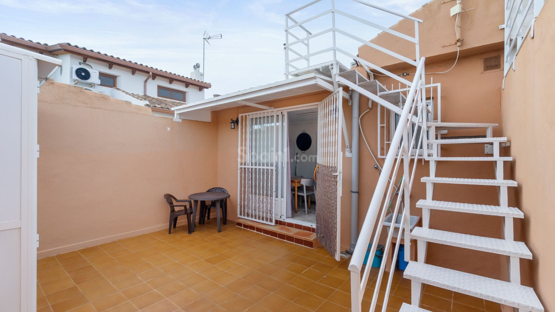Resale - Stadthaus -
San Javier