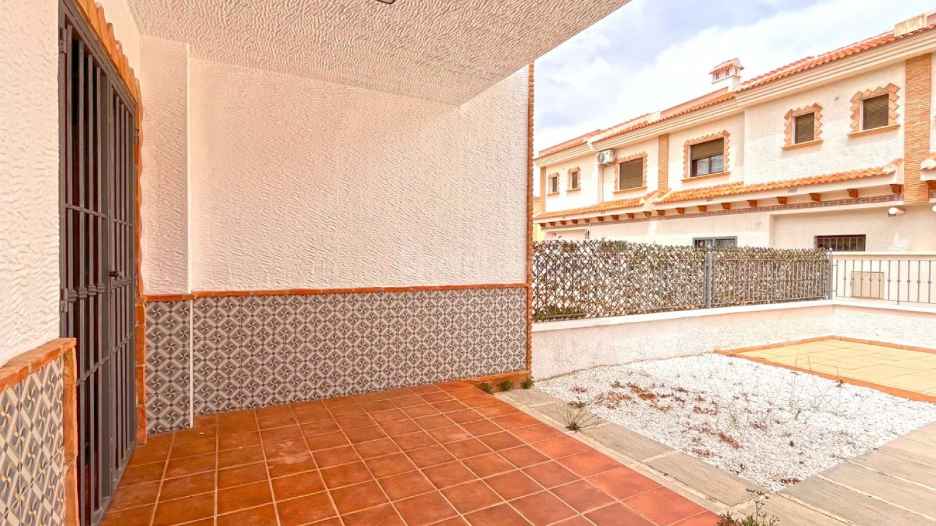 Resale - Stadthaus -
San Miguel de Salinas