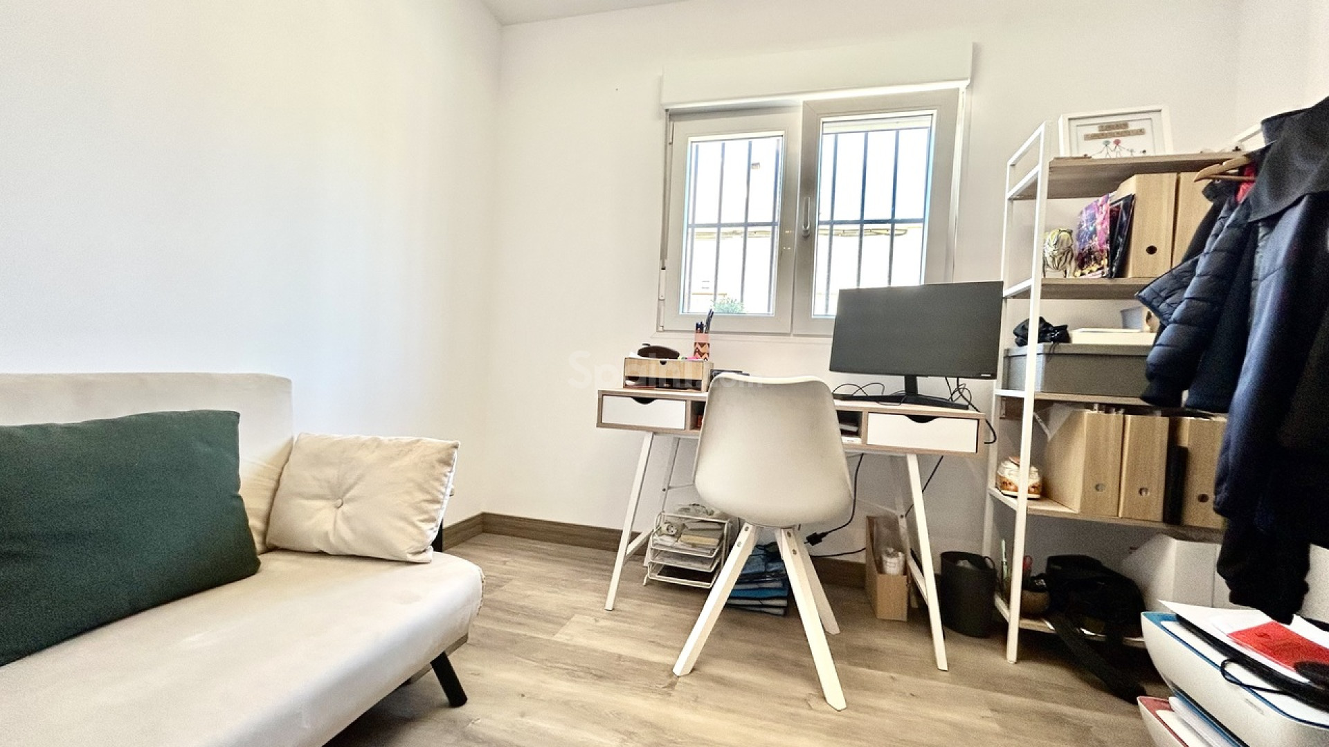 Resale - Stadthaus -
San Miguel de Salinas