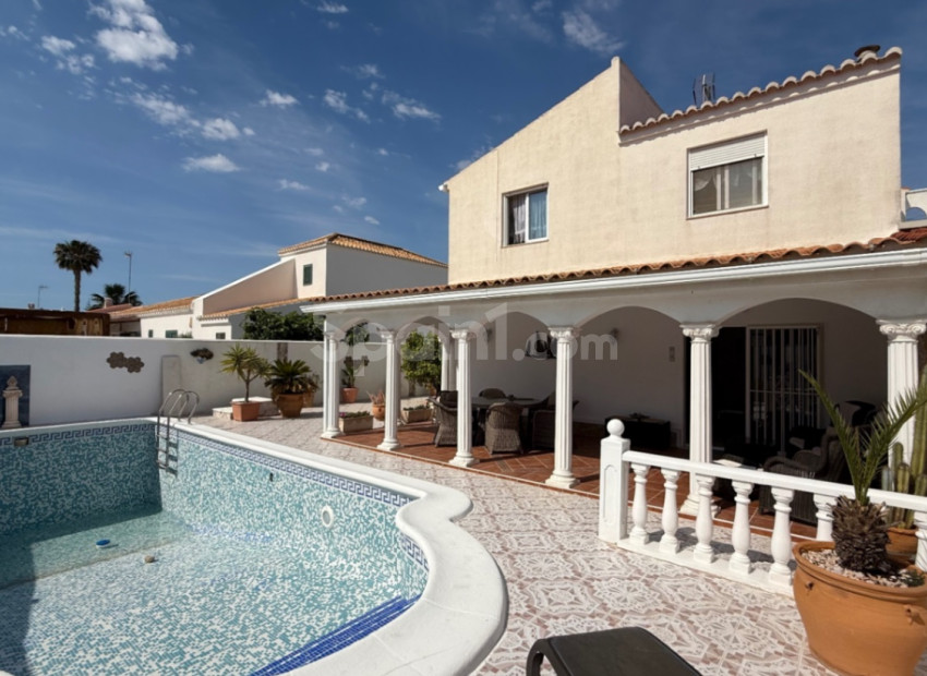 Resale - Stadthaus -
Torrevieja - Costa Blanca Sur